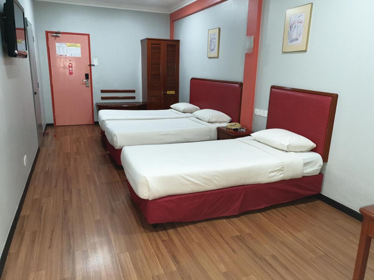 Classic Boutique Hotel Kuantan Ngoại thất bức ảnh
