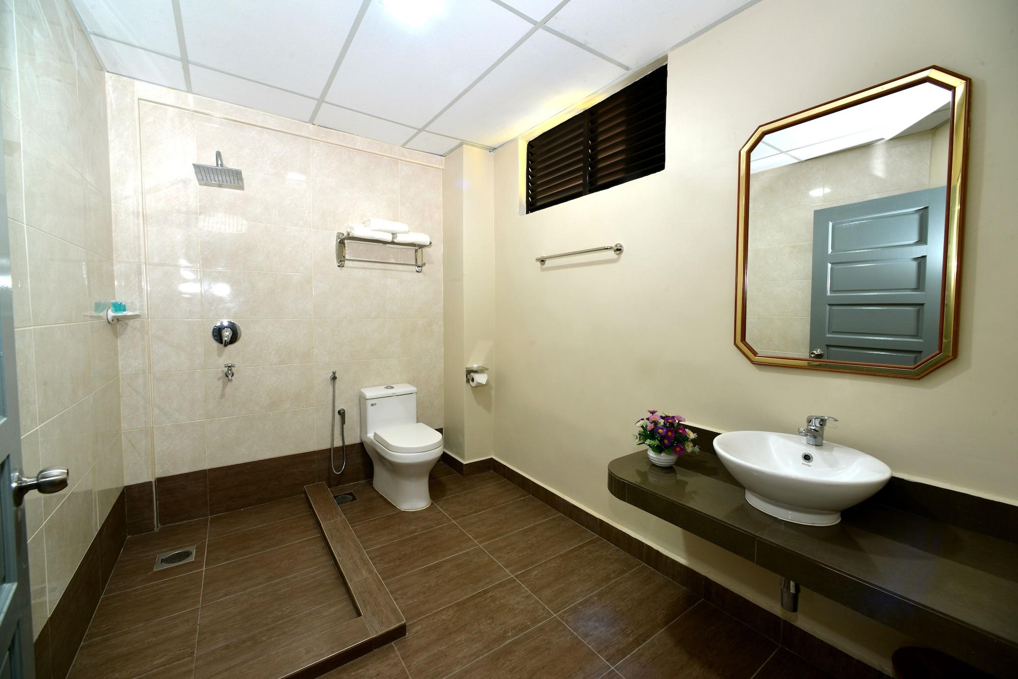 Classic Boutique Hotel Kuantan Ngoại thất bức ảnh