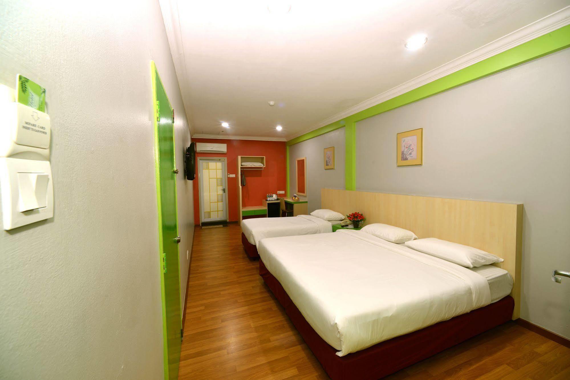 Classic Boutique Hotel Kuantan Ngoại thất bức ảnh