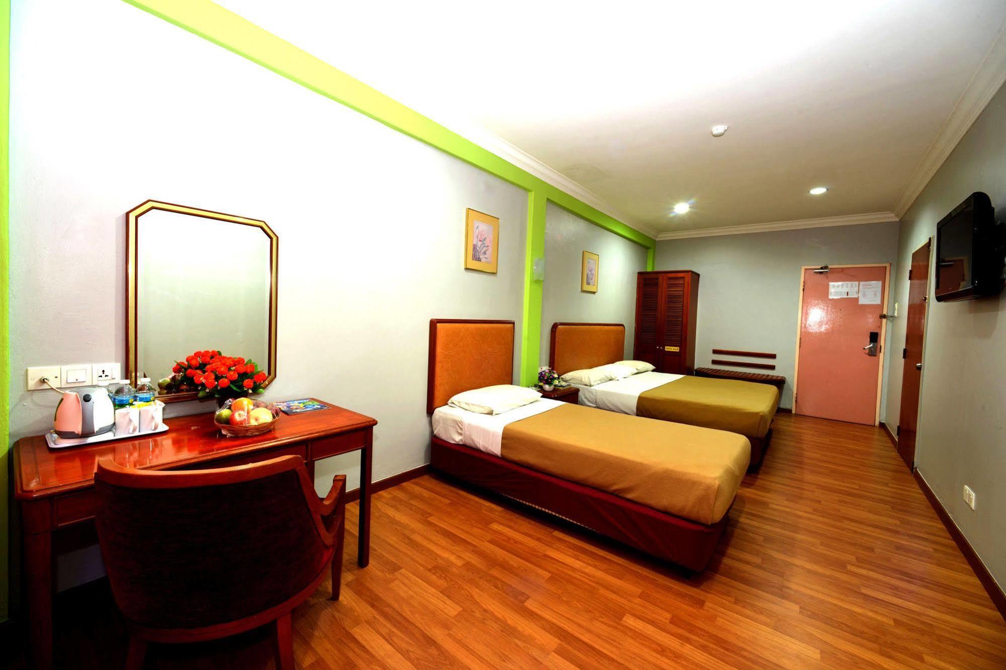 Classic Boutique Hotel Kuantan Ngoại thất bức ảnh